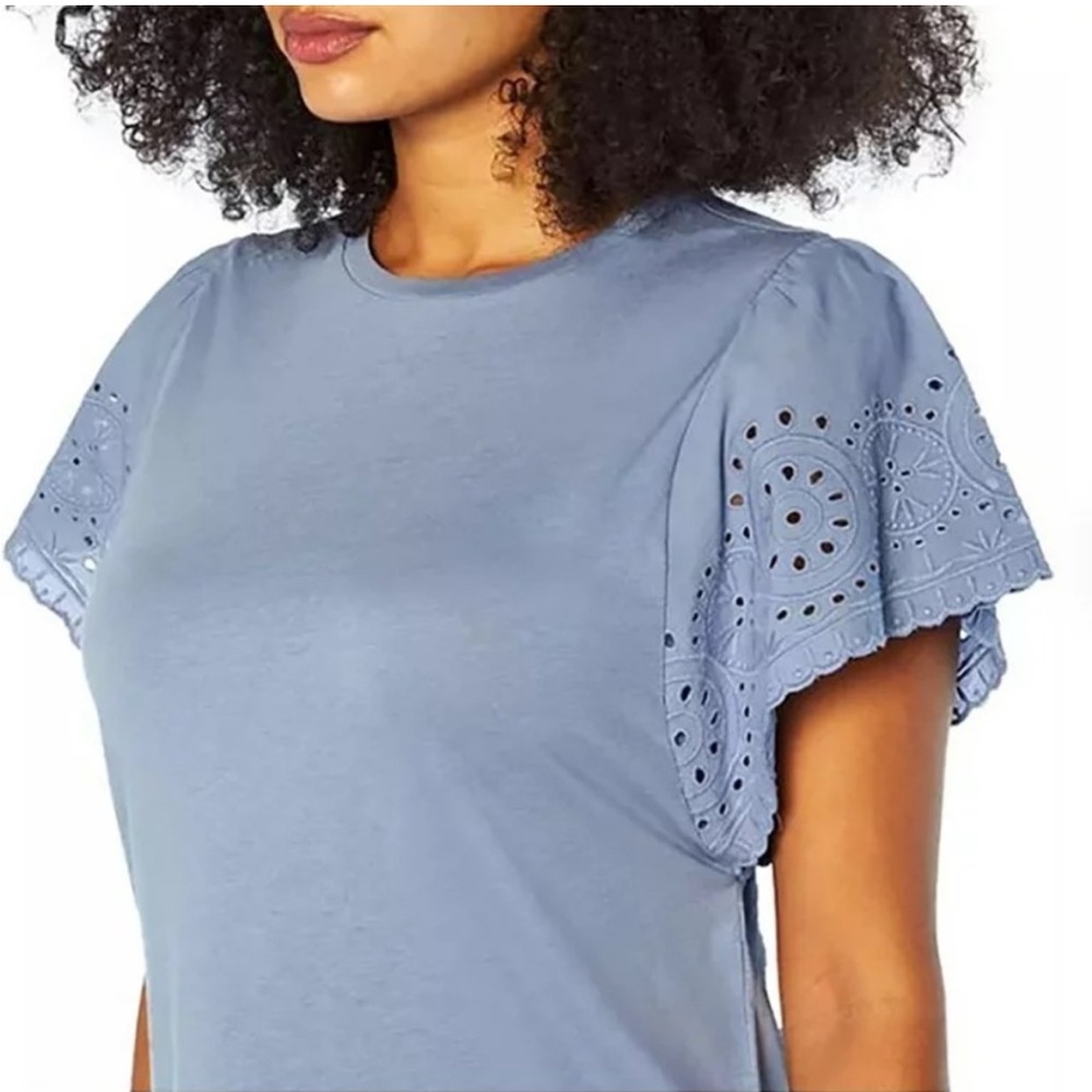 GAP Eyelet Flutter Sleeve Top